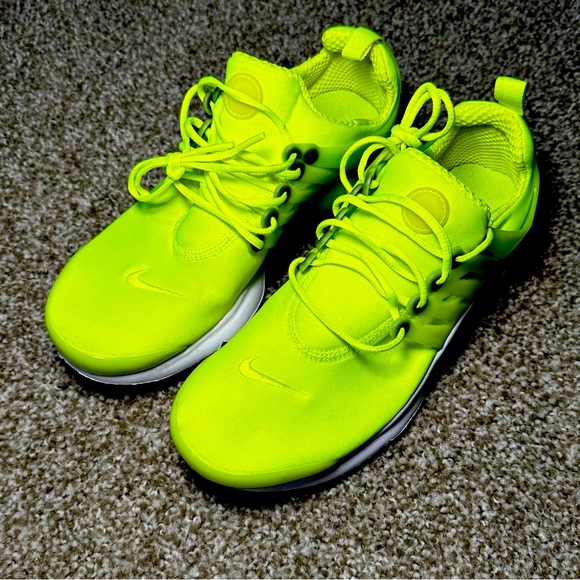 Gently used - Picture 1 of 1